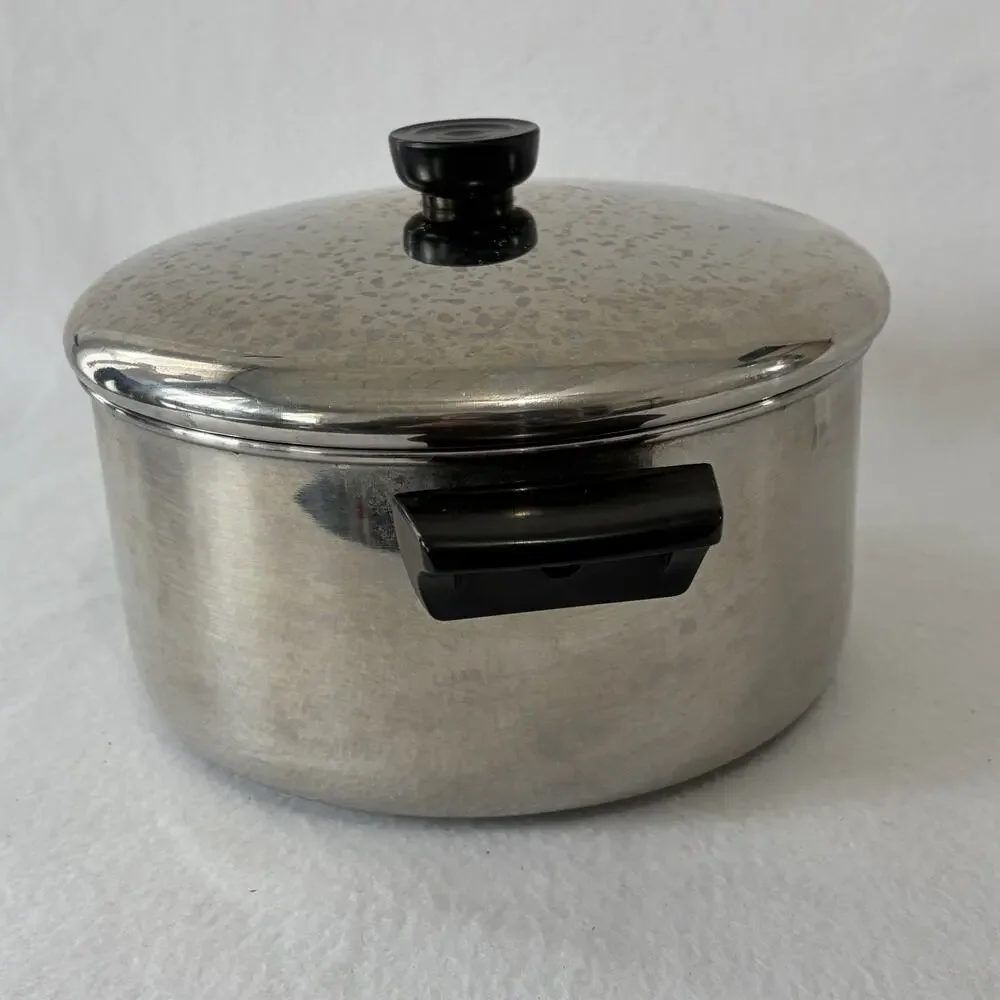 Revere Ware 1801 4 1/2 Qt Stainless Steel Stock Pot with Lid 97B